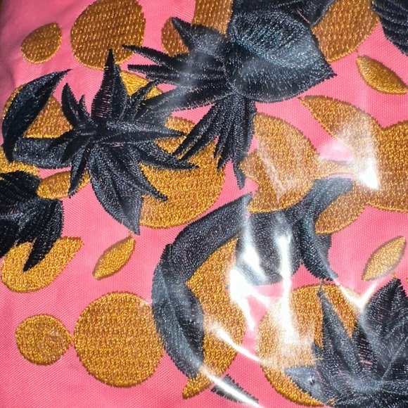 Free People Movement Blooming Buti Pink Tote with Gold & Navy Embroidery NWT - Picture 8 of 11